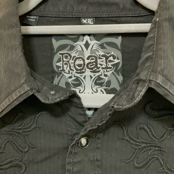 Roar Men's Shirt size XL - Picture 8 of 9